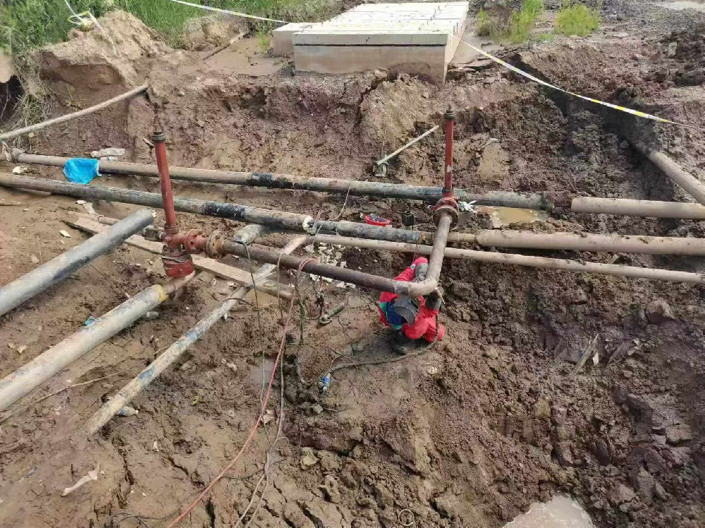 长输管道（长距离输送管道）带压封堵技术